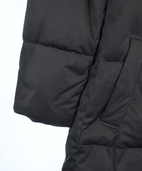 PLEATS PLEASE 羽絨大衣
