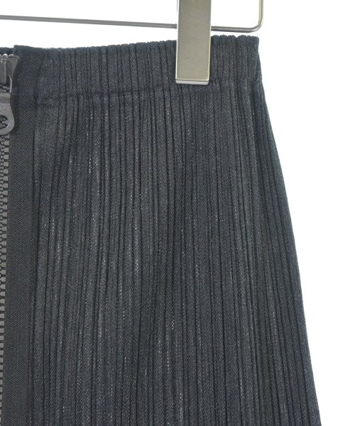 PLEATS PLEASE 膝上裙
