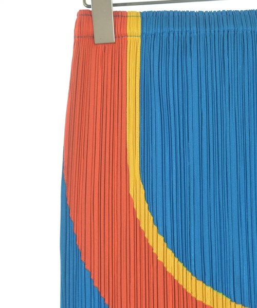PLEATS PLEASE 膝上裙