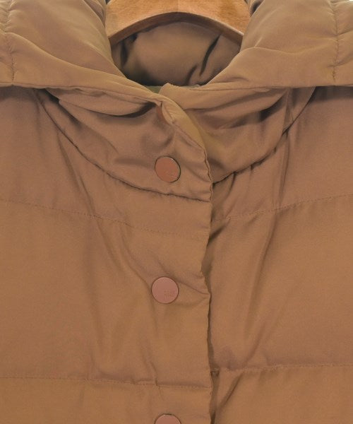 PLEATS PLEASE 羽絨夾克/背心