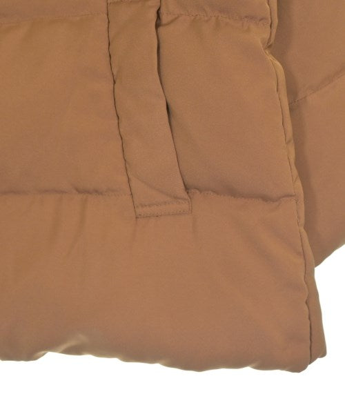 PLEATS PLEASE 羽絨夾克/背心