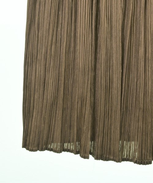 PLEATS PLEASE 膝上裙