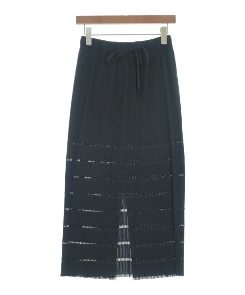 PLEATS PLEASE 膝上裙