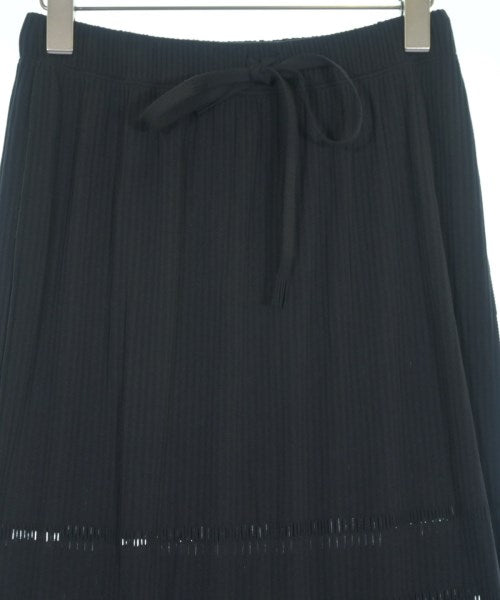 PLEATS PLEASE 膝上裙