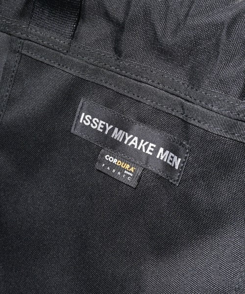 ISSEY MIYAKE MEN 背包