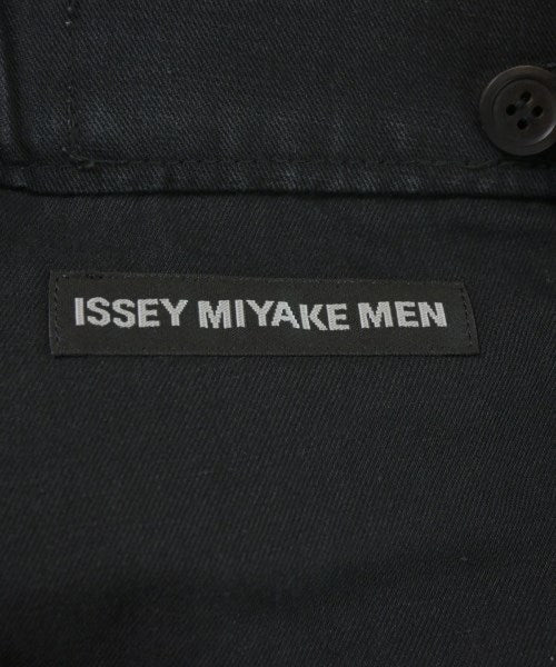 ISSEY MIYAKE MEN 剪裁褲
