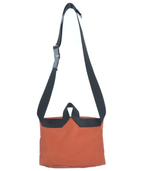 ISSEY MIYAKE MEN 肩背包