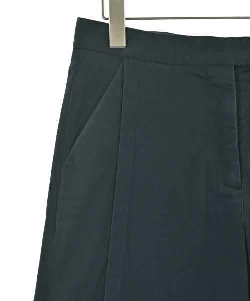 CHALAYAN 剪裁褲