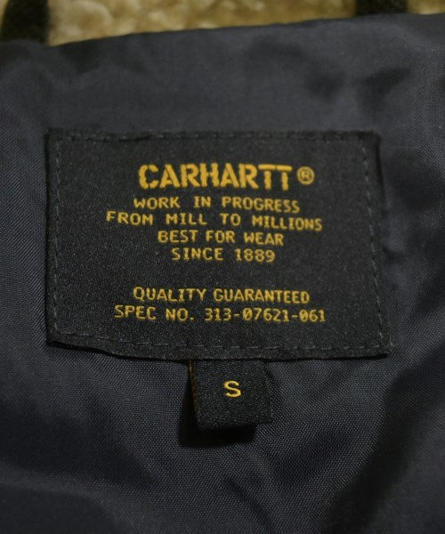Carhartt 羽絨夾克/背心