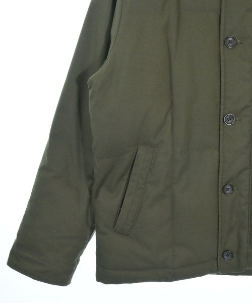 Carhartt 羽絨夾克/背心