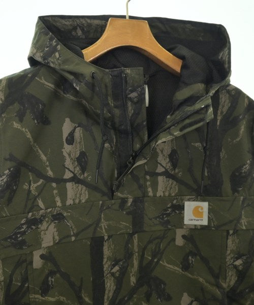 Carhartt 山系外套