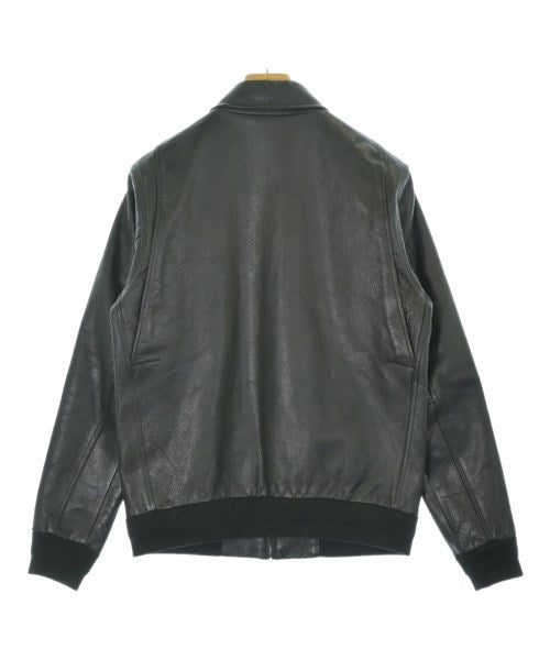Carhartt 工作夾克