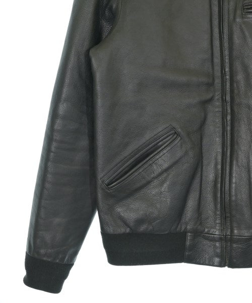 Carhartt 工作夾克