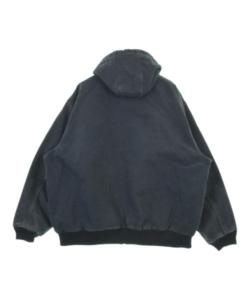 Carhartt 羽絨夾克/背心