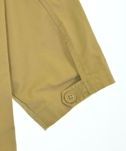 Carhartt 支撐領外套
