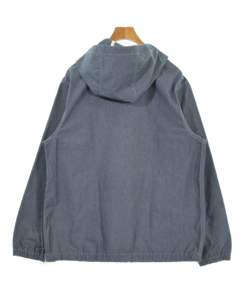 Carhartt 山系外套