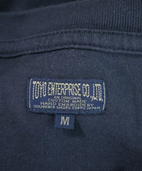 Toyo Enterprise T恤/上衣