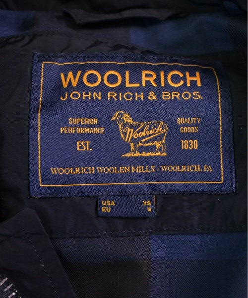 WOOLRICH 羽絨夾克/背心