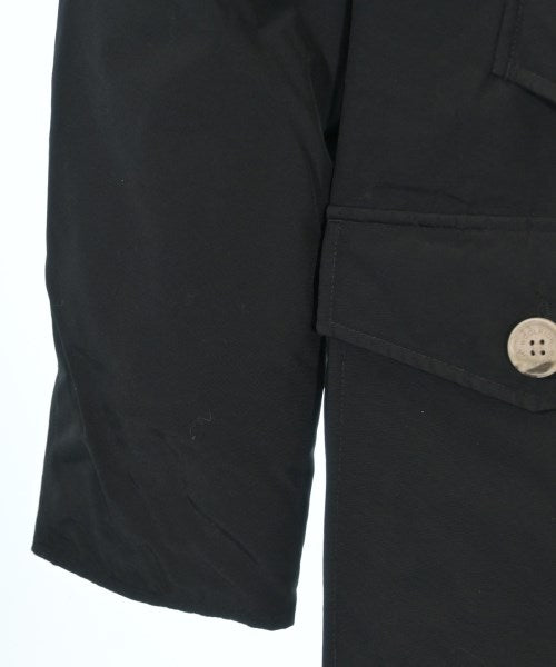 WOOLRICH 羽絨夾克/背心