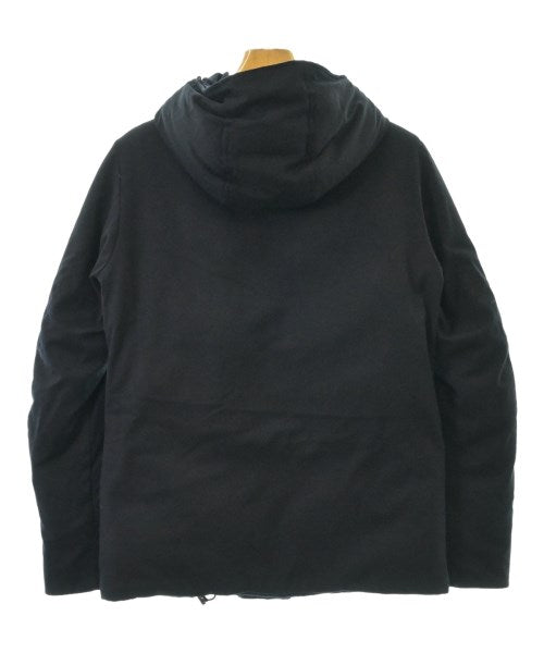 WOOLRICH 羽絨夾克/背心