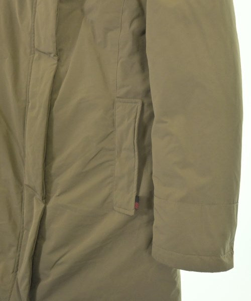 WOOLRICH 羽絨大衣