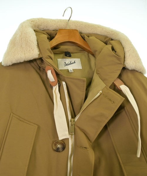 WOOLRICH 羽絨夾克/背心