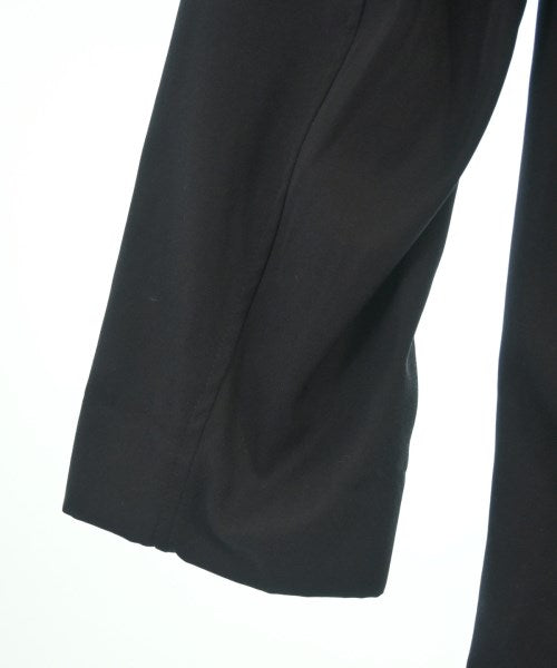 MILITARY 支撐領外套