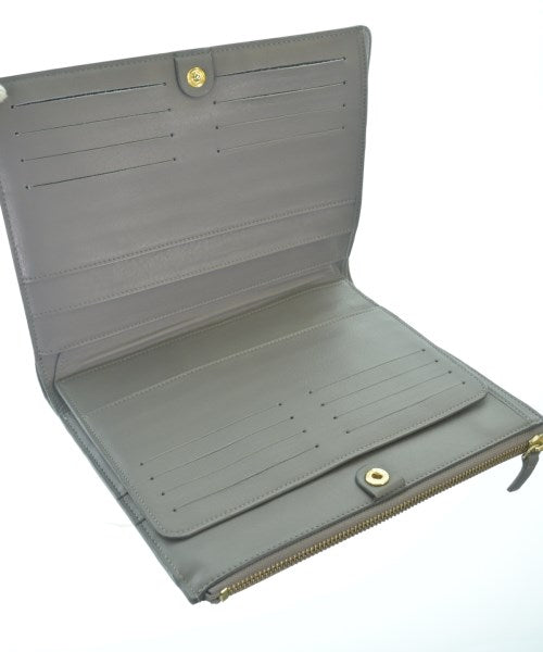 UNDER COVER 手拿包