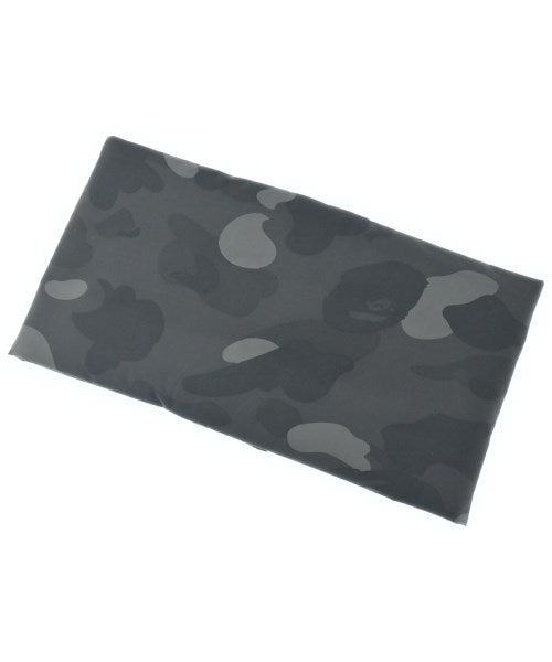 A BATHING APE 披肩