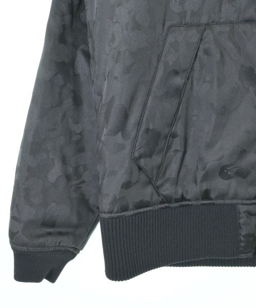 A BATHING APE 羽絨夾克/背心