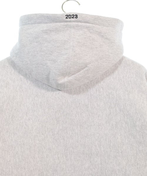 Supreme 連帽衫