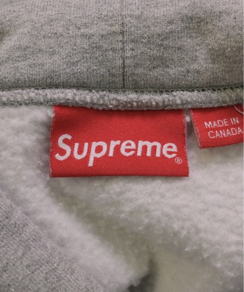 Supreme 連帽衫