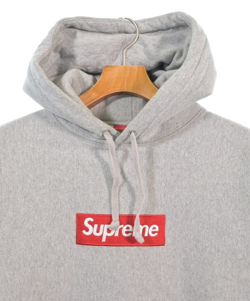 Supreme 連帽衫