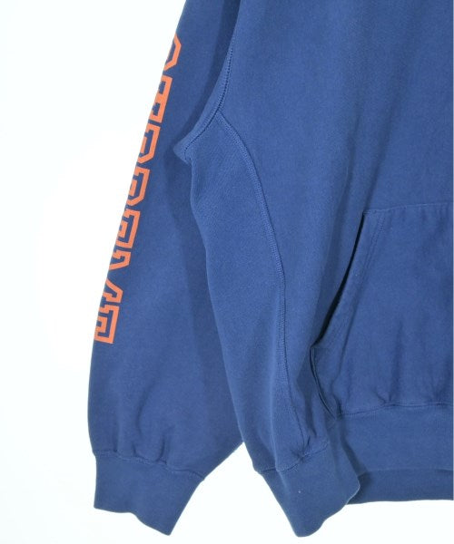 Supreme 連帽衫