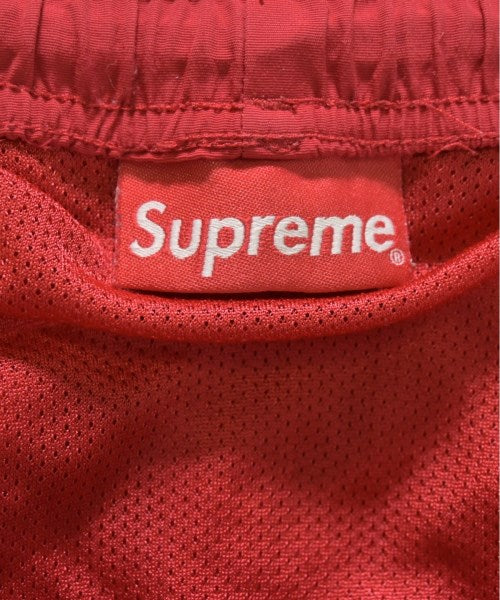 Supreme 短