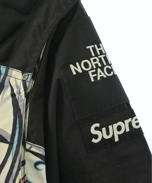 Supreme 山系外套