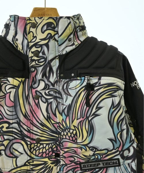 Supreme 山系外套