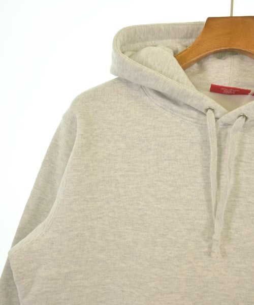 Supreme 連帽衫