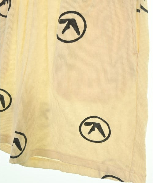 Supreme 短褲