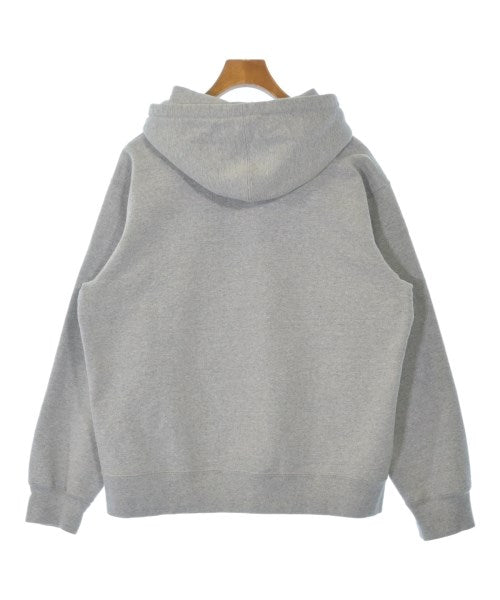 Supreme 連帽衫