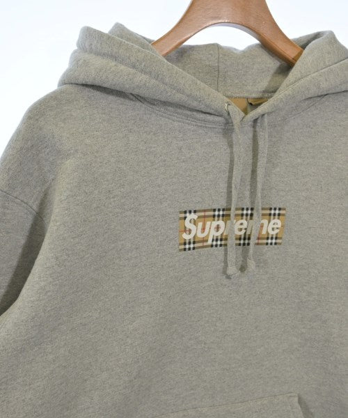 Supreme 連帽衫