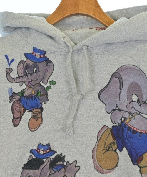 Supreme 連帽衫