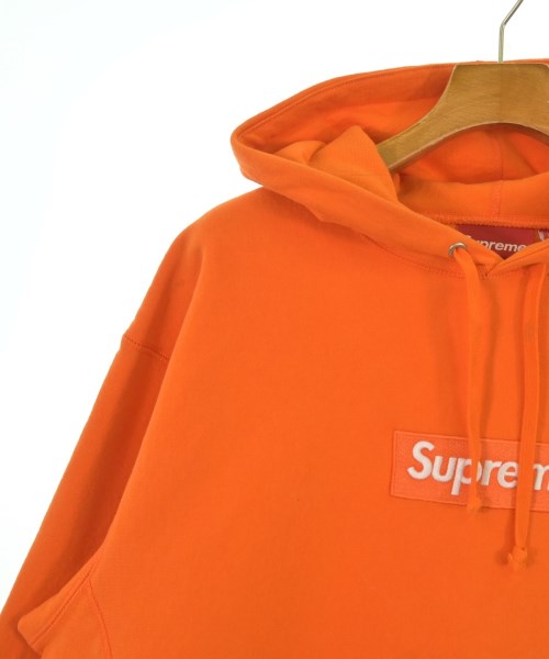 Supreme 連帽衫