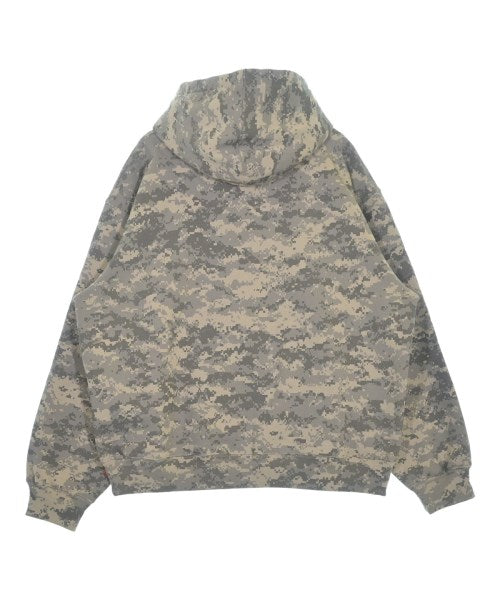 Supreme 連帽衫