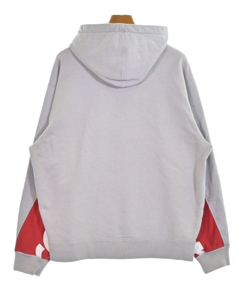 Supreme 連帽衫