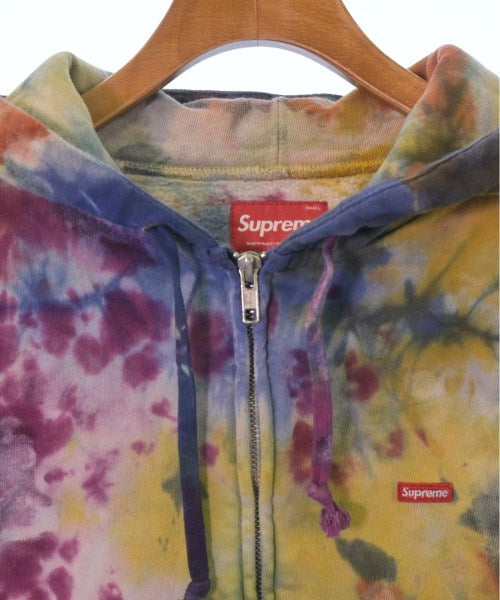 Supreme 連帽衫