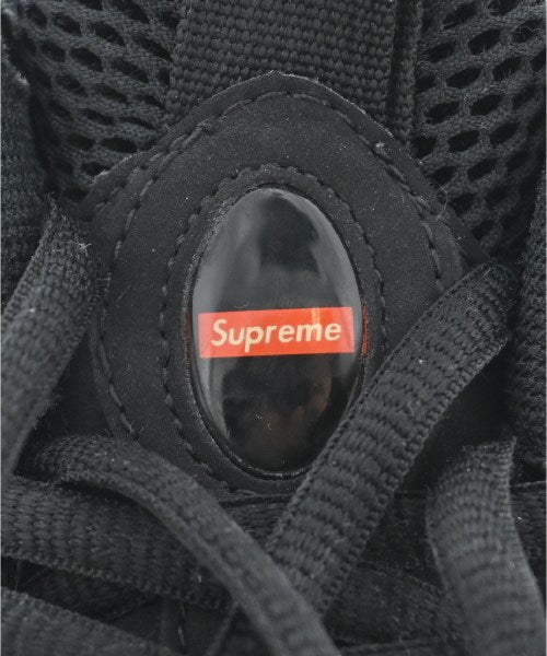 Supreme 運動鞋