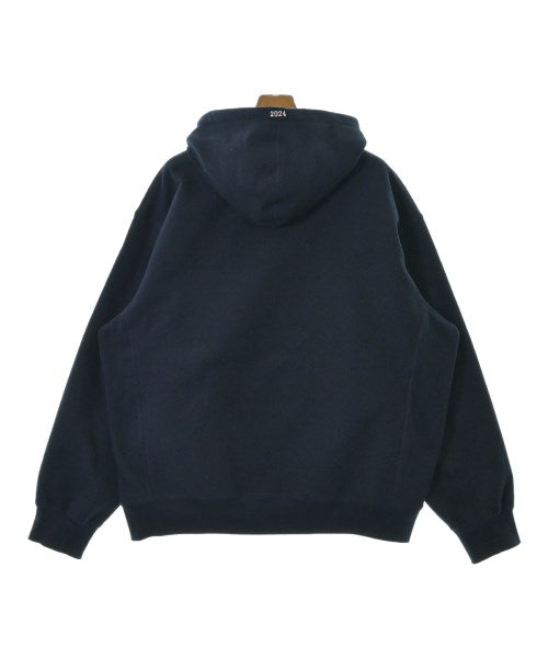 Supreme 連帽衫