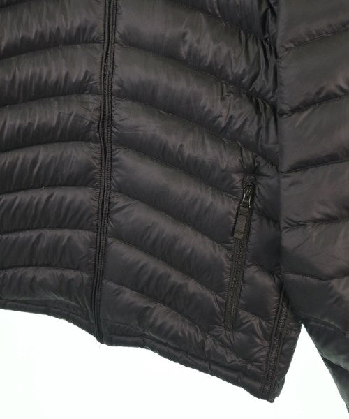 Supreme 羽絨夾克/背心