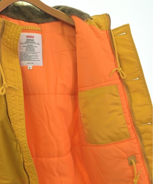 Supreme 現代外套